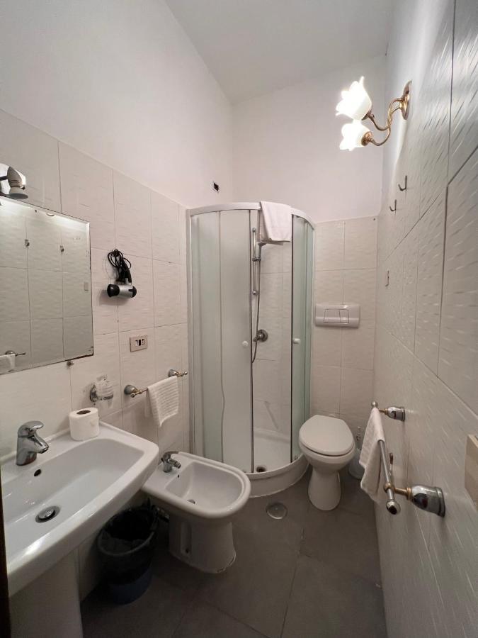 Booking Inn Settembre 95 Rom Exteriör bild