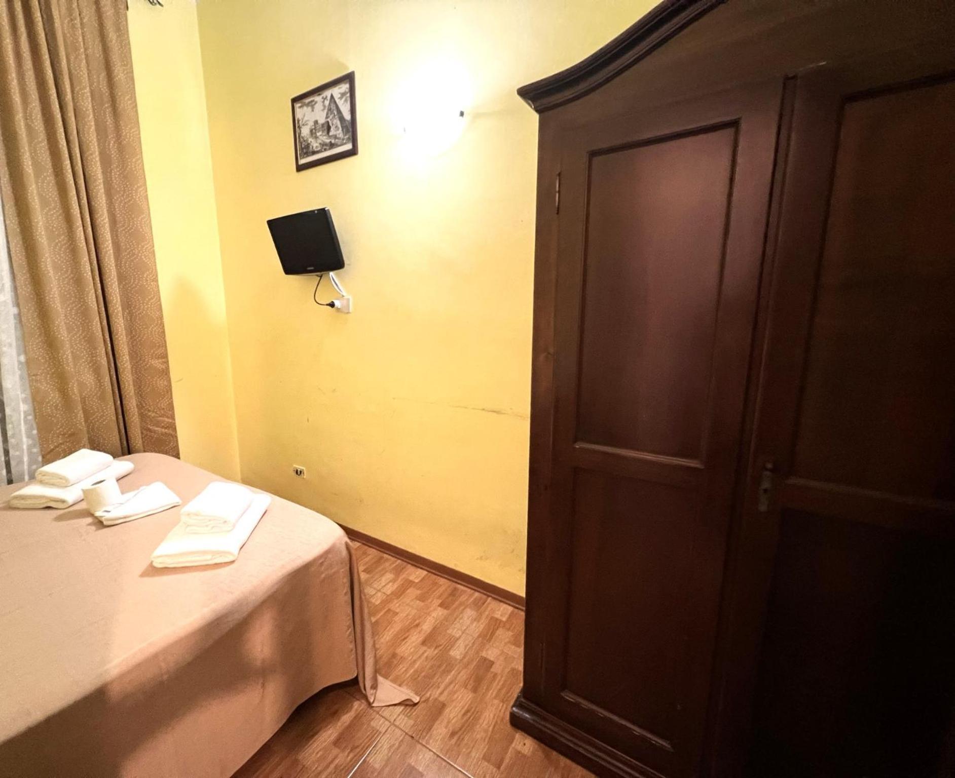 Booking Inn Settembre 95 Rom Exteriör bild